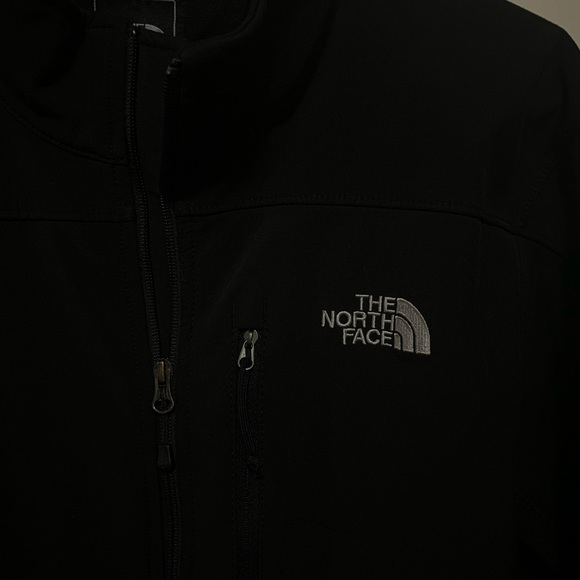 The North Face Softshell Jacket - Picture 3 of 3